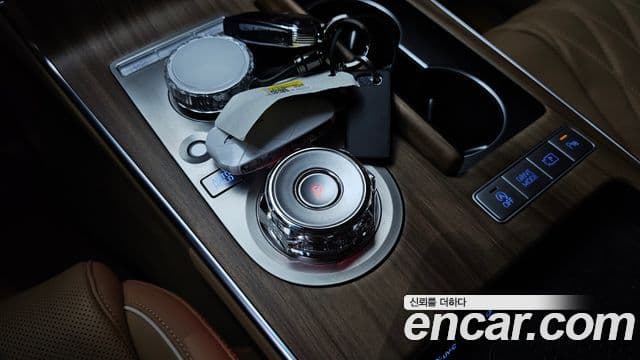 Genesis G80 (RG3) бензин 2.5 турбо 2WD, 2025 9