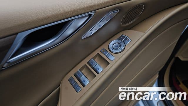 Genesis G80 (RG3) бензин 2.5 турбо 2WD, 2025 16