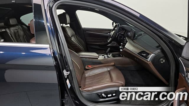 BMW 5시리즈 (G30) 530i M Sport Plus, 2018 11
