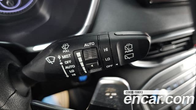 Hyundai The / новый New Santa Fe Prestige, 2022 15