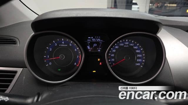 Hyundai Avante MD Luxury, 2011 8