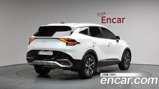 Kia Sportage 5세대 гибрид Signature 2WD, 2024 2