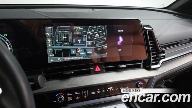 Kia Sportage 5세대 гибрид Signature 2WD, 2024 16
