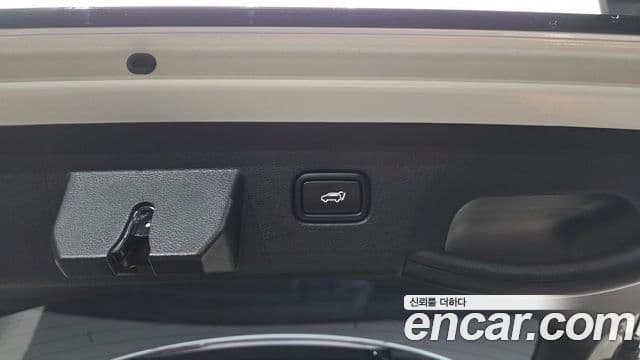 Kia Sportage 5세대 гибрид Signature 2WD, 2024 20