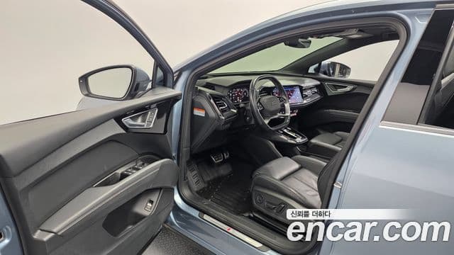 Audi Q4 e-Tron (F4) 40 Premium Sportback, 2022 10