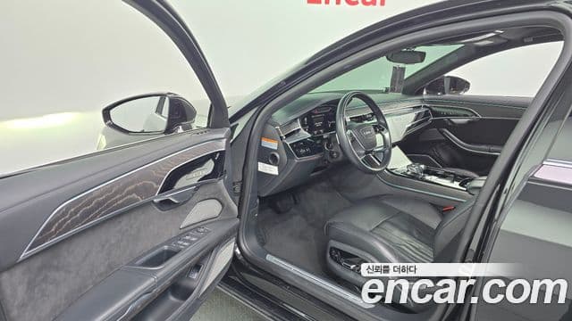 Audi A8 (D5) 60 TFSI Quattro LWB, 2021 10