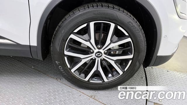 Renault Korea(Samsung) The / новый New QM6 2.0 GDe RE Signature 2WD, 2023 все фото