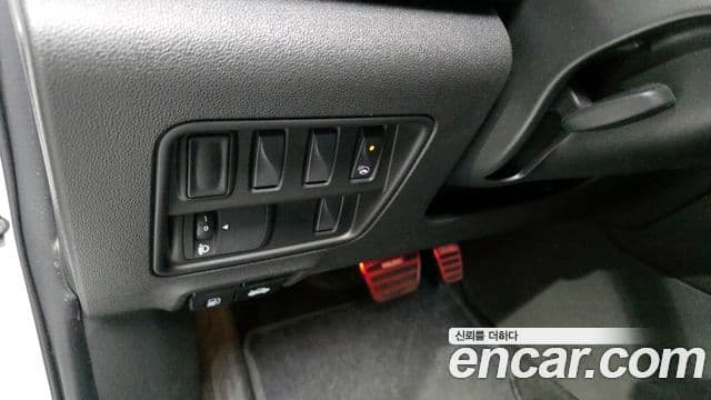 Renault Korea(Samsung) The / новый New QM6 2.0 GDe RE Signature 2WD, 2023 17