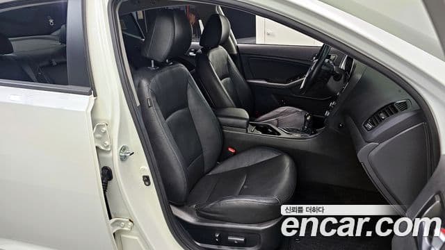 Kia The / новый New K5 Prestige, 2015 10