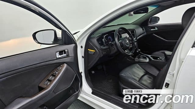 Kia The / новый New K5 Prestige, 2015 11