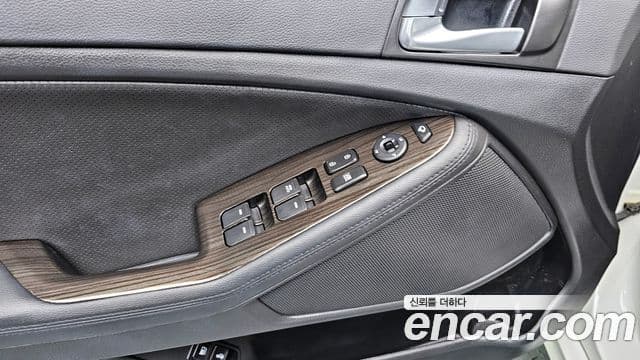 Kia The / новый New K5 Prestige, 2015 17