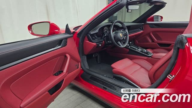 Porsche 911 (992) Carrera GTS кабриолет, 2024 10