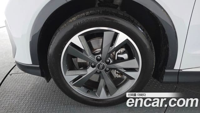 Audi Q4 e-Tron (F4) Premium, 2023 все фото