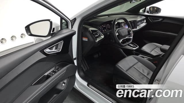 Audi Q4 e-Tron (F4) Premium, 2023 10