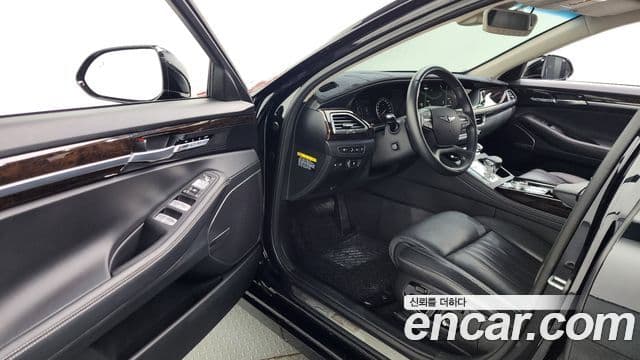 Genesis G90 Premium Luxury, 2020 10