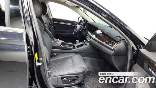 Genesis G90 Premium Luxury, 2020 11