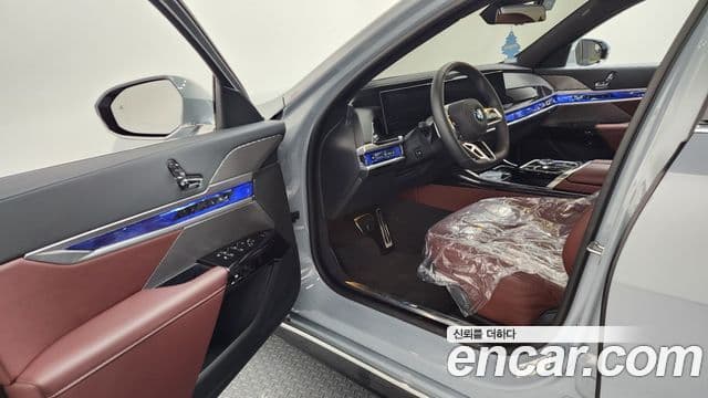 BMW 7시리즈 (G70) 740i xDrive M Sport, 2025 10