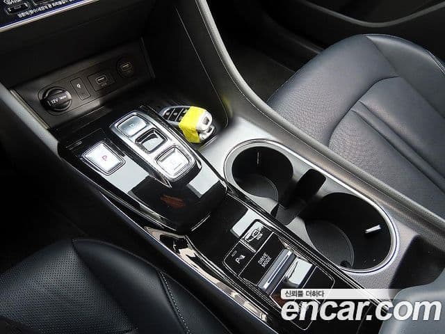 Hyundai Sonata (DN8) Premium Millennial, 2021 10