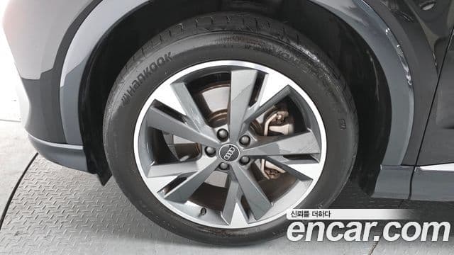 Audi Q4 e-Tron (F4) Premium, 2023 все фото