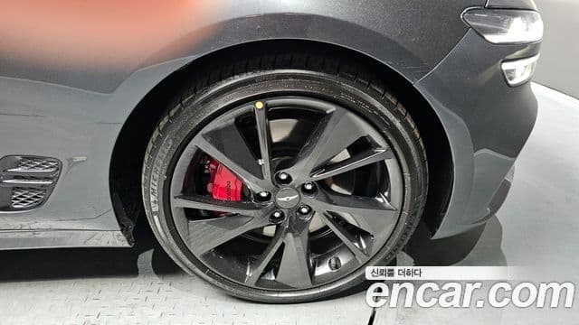 Genesis The / новый New G70, 2021 все фото