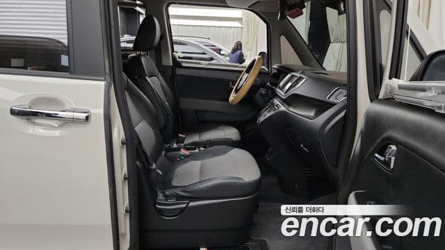 Kia The / новый New Ray Signature, 2022 11