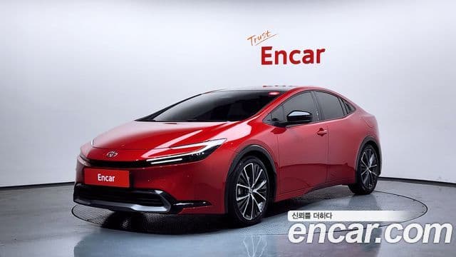 Toyota 프리우스 5세대 2.0 XLE, 2024 1