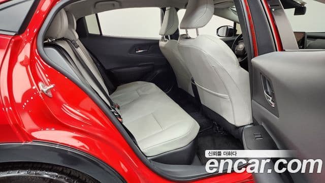 Toyota 프리우스 5세대 2.0 XLE, 2024 12