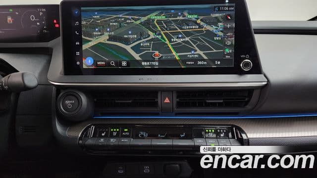 Toyota 프리우스 5세대 2.0 XLE, 2024 16