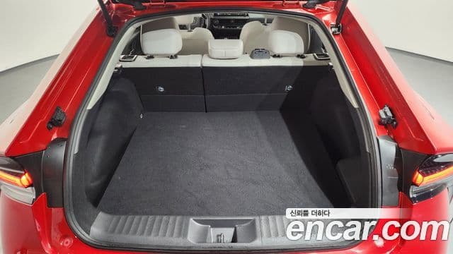 Toyota 프리우스 5세대 2.0 XLE, 2024 20