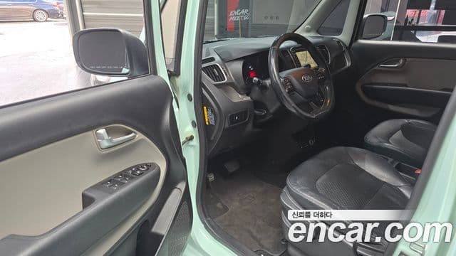 Kia Ray Special, 2013 11