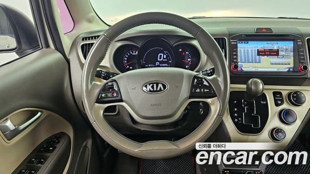 Kia Ray Luxury, 2013 13