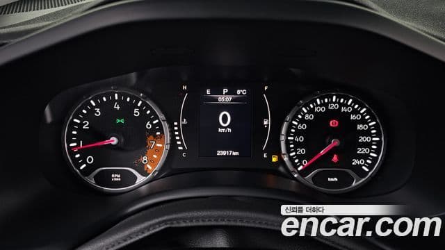 Jeep Renegade 2.4 Longitude, 2016 8