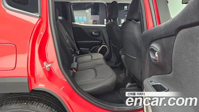 Jeep Renegade 2.4 Longitude, 2016 12