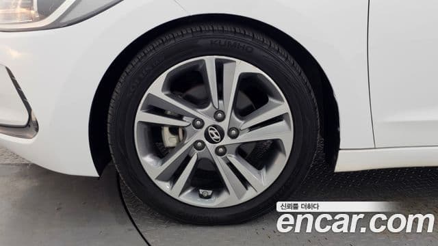 Hyundai Avante AD 1.6 GDI Value Plus, 2018 все фото