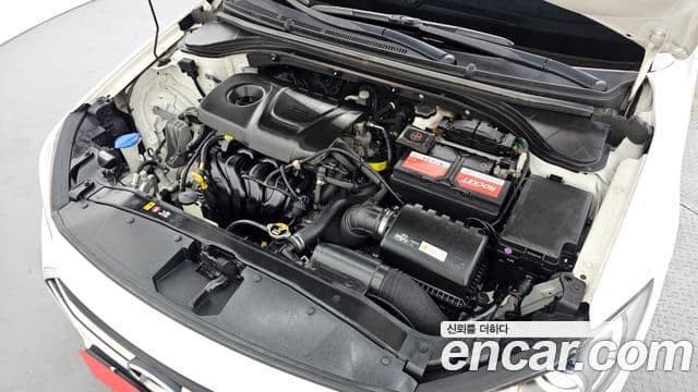 Hyundai Avante AD 1.6 GDI Value Plus, 2018 6