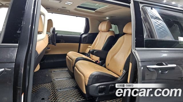 Kia Carnival 4세대 Signature, 2021 11