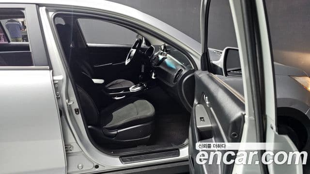 Kia Sportage R дизель 2WD LX, 2013 11