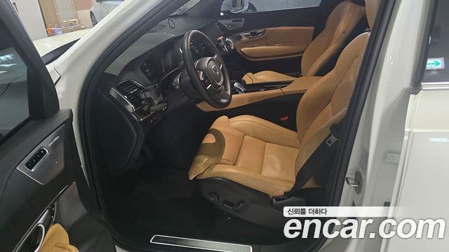 Volvo XC90 2세대 T8 Ultimate Bright гибрид, 2023 12