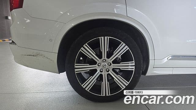 Volvo XC90 2세대 T8 Ultimate Bright гибрид, 2023 20