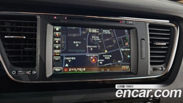 Kia All New Carnival Prestige, 2016 14