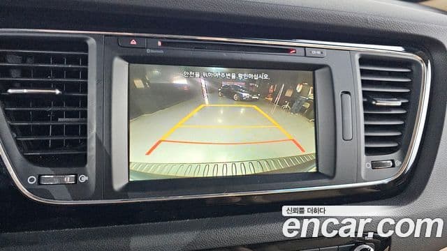 Kia All New Carnival Prestige, 2016 15