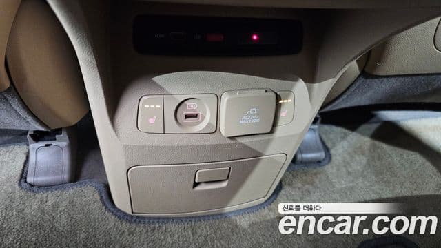 Kia All New Carnival Prestige, 2016 18