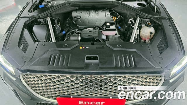 Genesis GV70, 2021 6