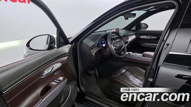 Genesis GV70, 2021 10