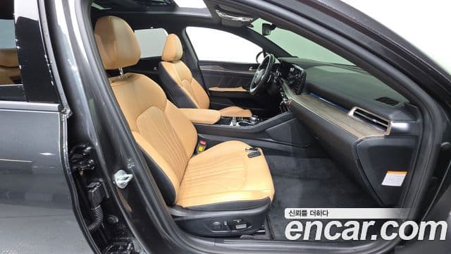 Kia K5 гибрид 3세대 Signature, 2023 10