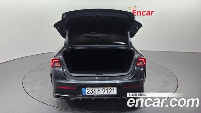 Kia K5 гибрид 3세대 Signature, 2023 20