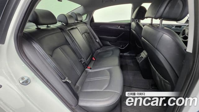 Hyundai LF Sonata гибрид Modern, 2016 20