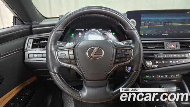 Lexus ES300h 7세대 Luxury Plus, 2022 13