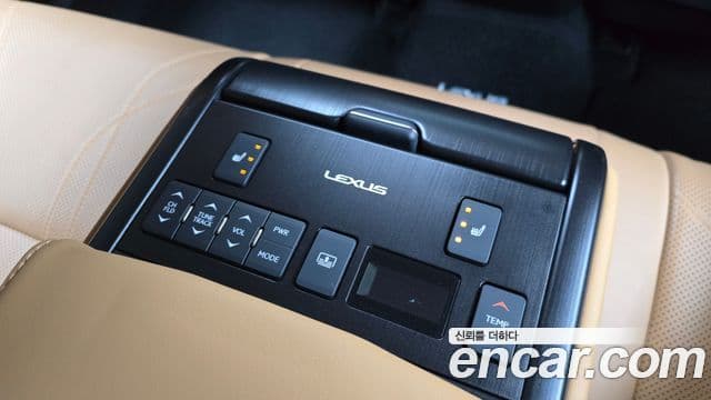 Lexus ES300h 7세대 Luxury Plus, 2022 18