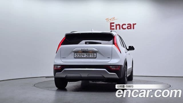 Kia D All New Niro Prestige, 2022 4